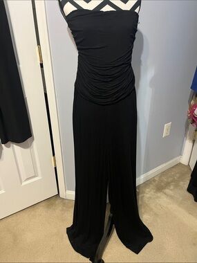 Olive Ole Women’s Black Strapless Jumpsuit, Medium